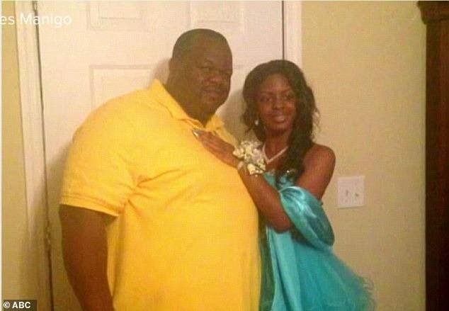 Una mujer que fue secuestrada en un hospital cuando era recién nacida por una enfermera falsa y criada por ella durante 18 años enfrenta un nuevo dolor