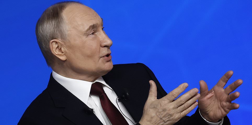 Putin comienza su mega conferencia de prensa anual diciendo que está “listo y dispuesto” a mantener conversaciones de paz y alardeando del progreso ruso en Ucrania.