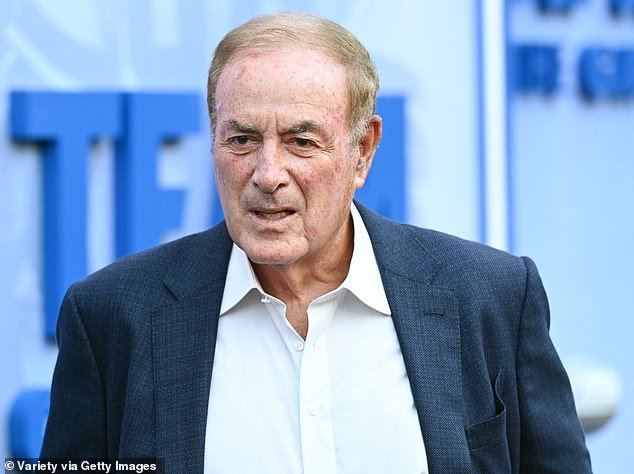 Preocupante cuando Al Michaels, de 81 años, hace otra llamada preocupante después de que le pidieran que renunciara