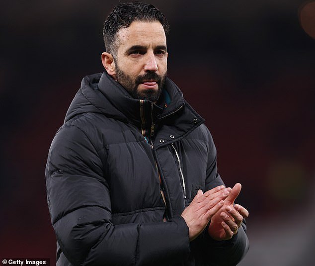 ¡Fergie se equivoca! Ruben Amorim respondió a la afirmación de Sir Alex de que Man United necesitará una DÉCADA para recuperar el título de la Premier League.