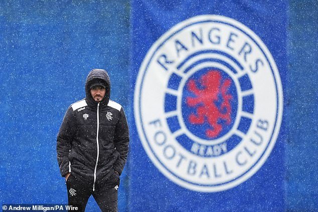 El jefe de los Rangers, Danny Rohl, admite que ha hablado con posibles nuevos fichajes mientras busca renovar el equipo de Ibrox en la ventana de transferencia de enero.