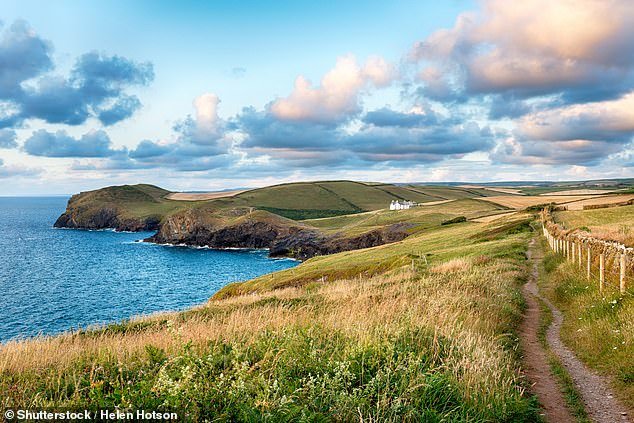 El REAL Salt Walk en riesgo: un hotel de lujo podría desviar la famosa ruta de senderismo de Cornualles para “evitar que los caminantes se mezclen con los huéspedes adinerados”