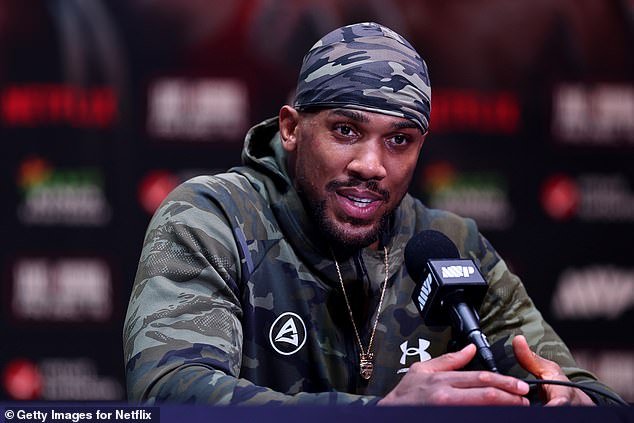 Anthony Joshua me invitó a una entrevista individual poco después de derrotar a Jake Paul. Esto es lo que me llamó la atención y la razón por la que su entrenador se volverá loco