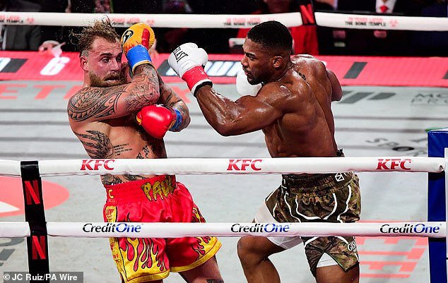 El boxeo necesita respaldar las maneras excéntricas de Jake Paul: se ganó el respeto contra Anthony Joshua y es la esperanza del deporte de ganar nuevos fanáticos, escribe JEFF POWELL