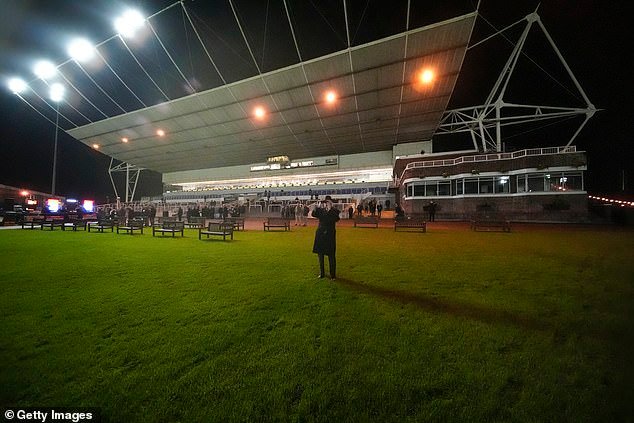 CALUM McCLURKIN: Kempton fue excluido sin ceremonias de la cartera del Jockey Club