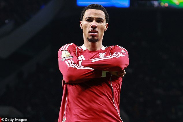 TOTTENHAM 1-2 LIVERPOOL – CLASIFICACIONES DE LOS JUGADORES: ¿Qué estrella de los Spurs decepcionó a su equipo? ¿Quién fue el impulso creativo de Arne Slot? ¿Y qué estrella más difamada de los Rojos ha mejorado mucho?