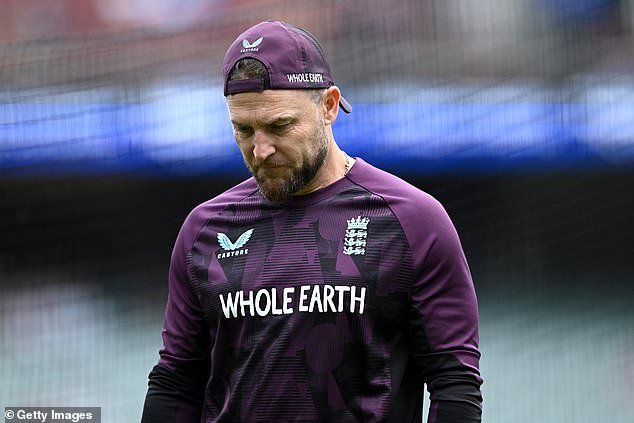Brendon McCullum admite que Inglaterra se equivocó en su preparación después de quedarse atrás 3-0 en las Cenizas