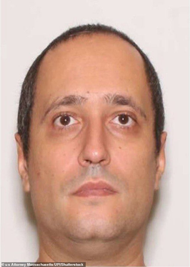 El tirador de Brown guardaba rencor hace 25 AÑOS antes del tiroteo que dejó tres personas muertas, dicen los investigadores