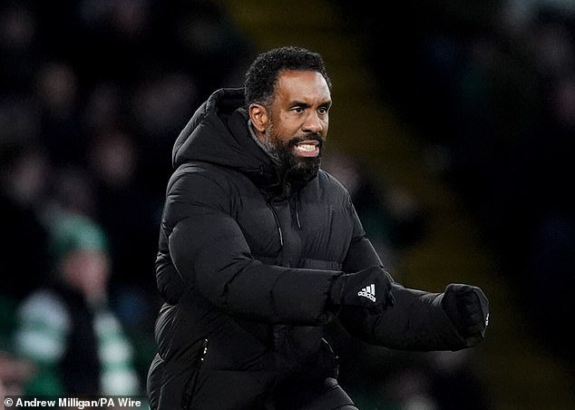 La búsqueda del título ha comenzado, dice el entrenador del Celtic, Wilfried Nancy, después de recuperarse con goles tardíos