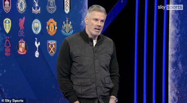 Jamie Carragher espera que Mo Salah SE QUEDE en Liverpool luego de la lesión de Alexander Isak en enero, y sugiere que el hombre olvidado podría regresar de su préstamo.