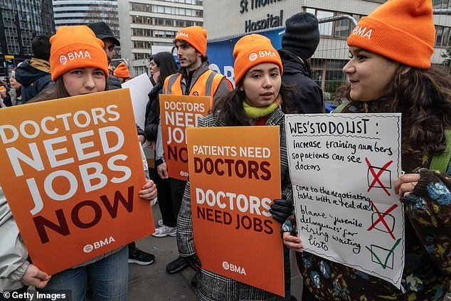 El gasto público en dirigentes sindicales seguirá siendo SECRETO bajo la reforma de los derechos de los trabajadores y los representantes tendrán más tiempo libre para impulsar la diversidad y la inclusión.