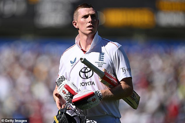 El jugador de críquet de Inglaterra queda atónito por la cita de la estrella de Ashes tras perder la serie contra Australia.