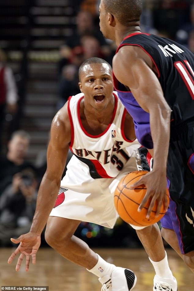 El exjugador de la NBA Sebastian Telfair sale de prisión en el último regalo de Navidad anticipado