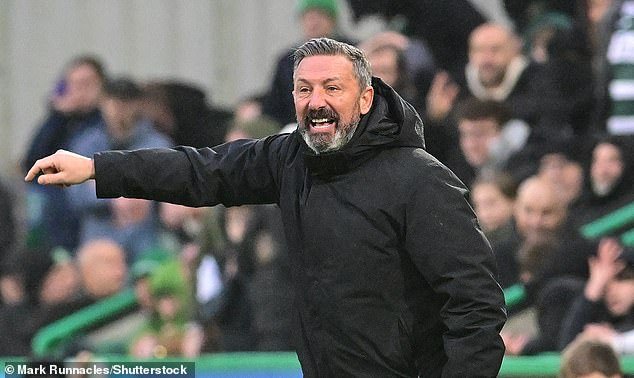 McInnes insta al líder de la liga, Hearts, a volver a lo básico después de que Hibs les hiciera pagar por los errores del derbi
