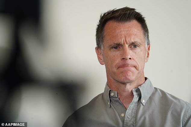 Plan extraordinario para cerrar desafiantes salas de oración islámicas radicales mientras el primer ministro considera desplegar el EJÉRCITO para proteger al pueblo judío después de la masacre terrorista de Bondi Beach: “Nada está fuera de la mesa”