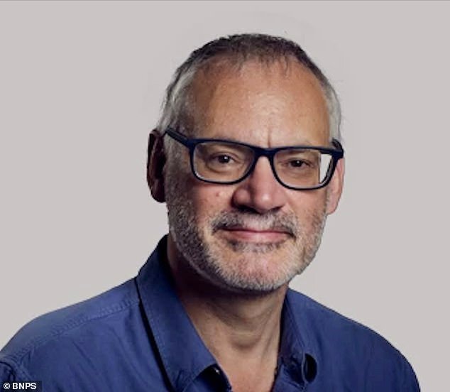 El médico debe demostrar que salvó la vida de una mujer o pagar una multa de 50 libras por estacionamiento