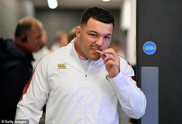 Dentro del Salvaje Oeste de los jugadores de rugby que se automedican… y el impactante daño que los expertos temen que le están causando a sus cuerpos en medio del creciente uso de sales aromáticas místicas PROHIBIDAS por la NFL