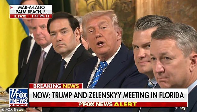 Momento vergonzoso que Trump silencia a los periodistas después de preguntarles si considerarían un soborno el almuerzo gratis en Mar-a-Lago: ‘Puedes hablar’