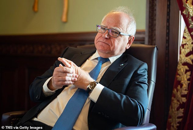 Tim Walz responde al escándalo de fraude de Minnesota después de que Kash Patel dijera que las nuevas reclamaciones de dinero robado de los contribuyentes son “sólo la punta del iceberg”.