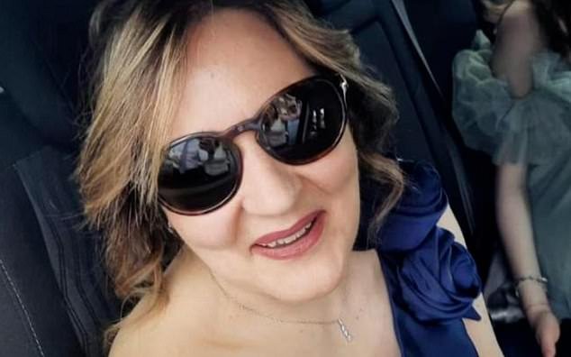 Tragedia por intoxicación alimentaria en la cena de Navidad: madre e hija mueren después de comer un plato tradicional