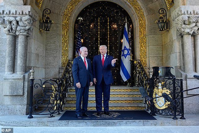 Trump advierte que apoyará el ataque de Israel a Irán debido a la amenaza nuclear que se avecina