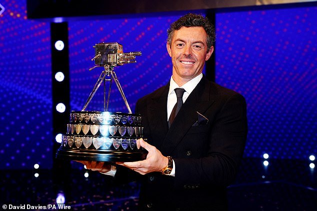 Rory McIlroy ha sido “excluido de los honores de Nochevieja por cuestiones fiscales”, similar a la “bandera roja” que impidió a David Beckham obtener el tan esperado título de caballero.