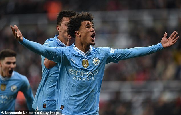 Informe de transferencias del Manchester City en enero: conversaciones con Antoine Semenyo, interés en Marc Guehi, el club que lidera la carrera de seis equipos por Oscar Bobb de £ 30 millones y lo último sobre las salidas de Claudio Echeverri y Juma Bah