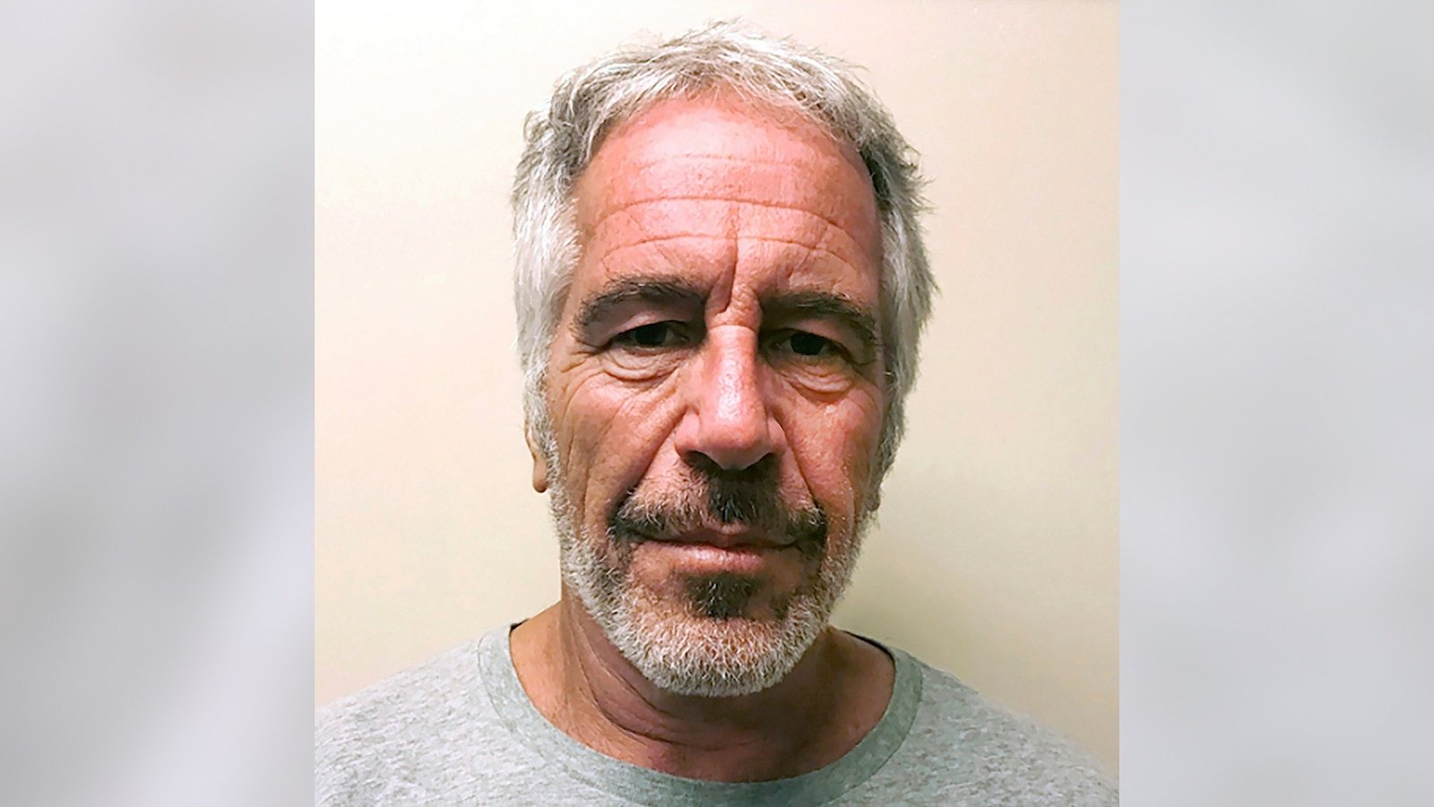 Después de años de especulaciones, el Departamento de Justicia se enfrenta a la fecha límite del viernes para publicar los archivos restantes de Epstein.