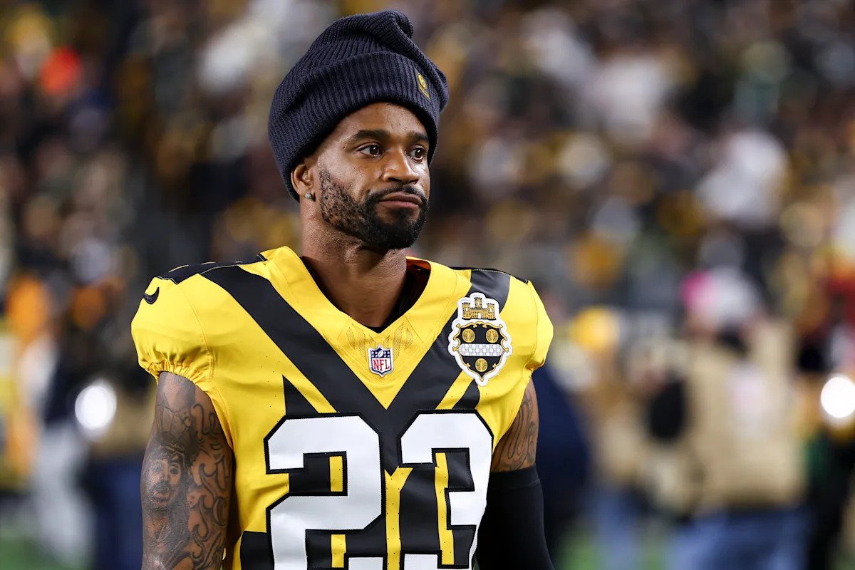 Los Steelers renuncian al esquinero Darius Slay de mutuo acuerdo después de menos de una temporada