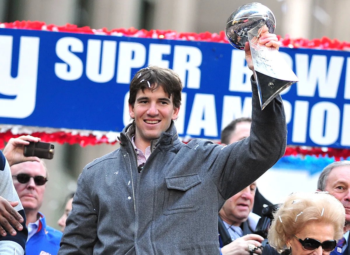 Finalistas del Salón de la Fama del fútbol profesional 2026: Drew Brees y Eli Manning se encuentran entre las estrellas que aún se consideran para la incorporación