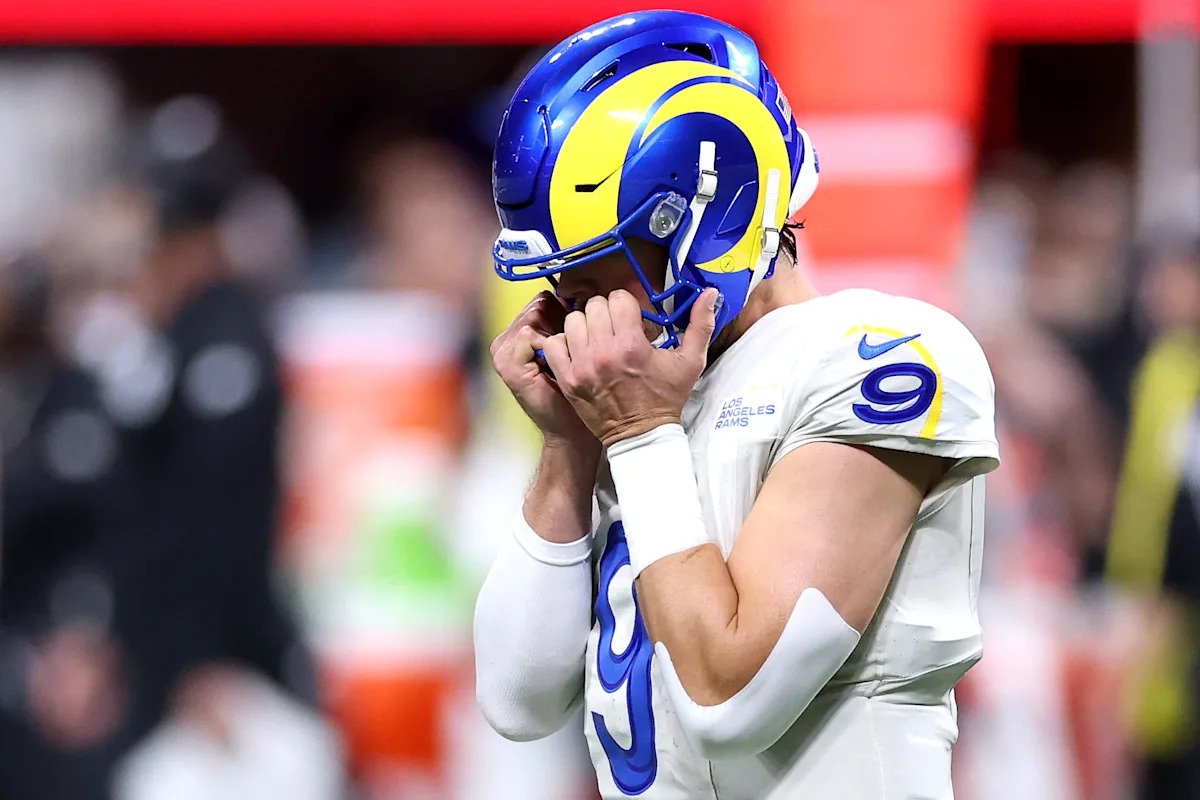 Polémica llamada de interferencia de pase malo, una salvaje casi atrapada de Puka Nacua, desastrosa remontada de los Rams contra los Falcons