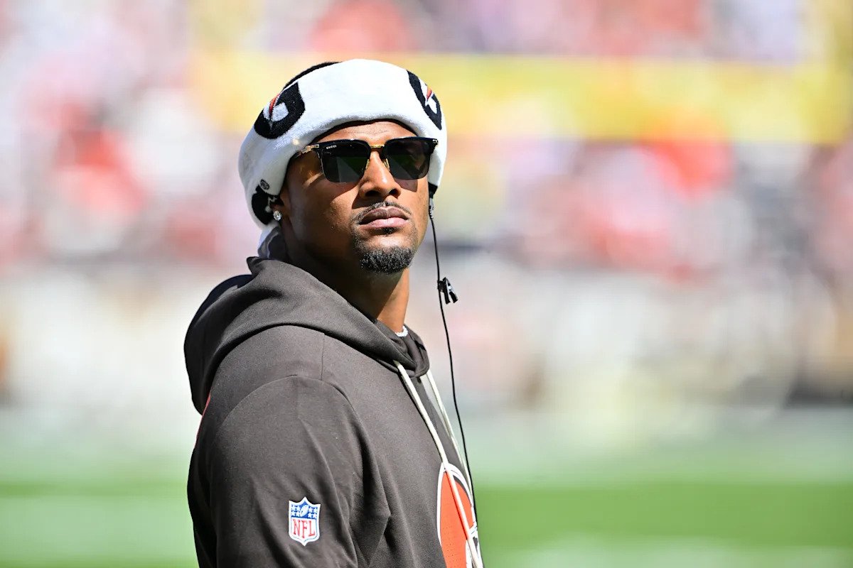 Los Browns no eliminarán a Deshaun Watson de la lista de PUP; Shedeur Sanders sigue siendo QB1