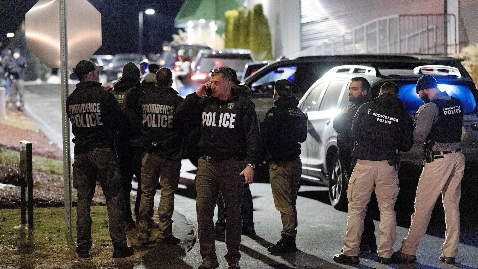 Brown, sospechoso del MIT tenía 200 disparos y miras láser, temían las autoridades, lista de muerte: fiscal estadounidense