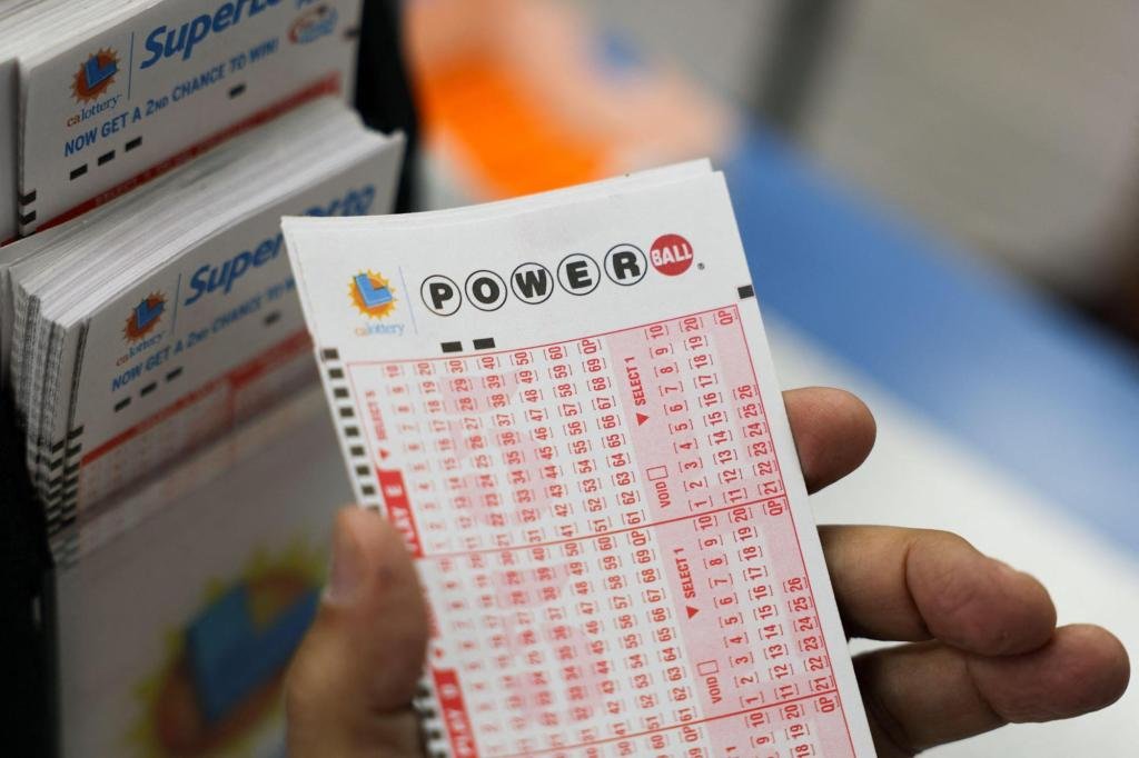 Un boleto de Sacramento gana casi $2 millones a medida que aumenta el premio mayor del Powerball