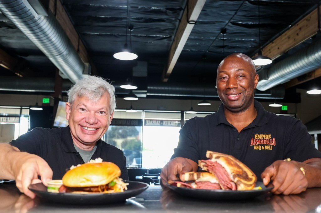 El restaurante San José reabrirá como Empire Armadillo