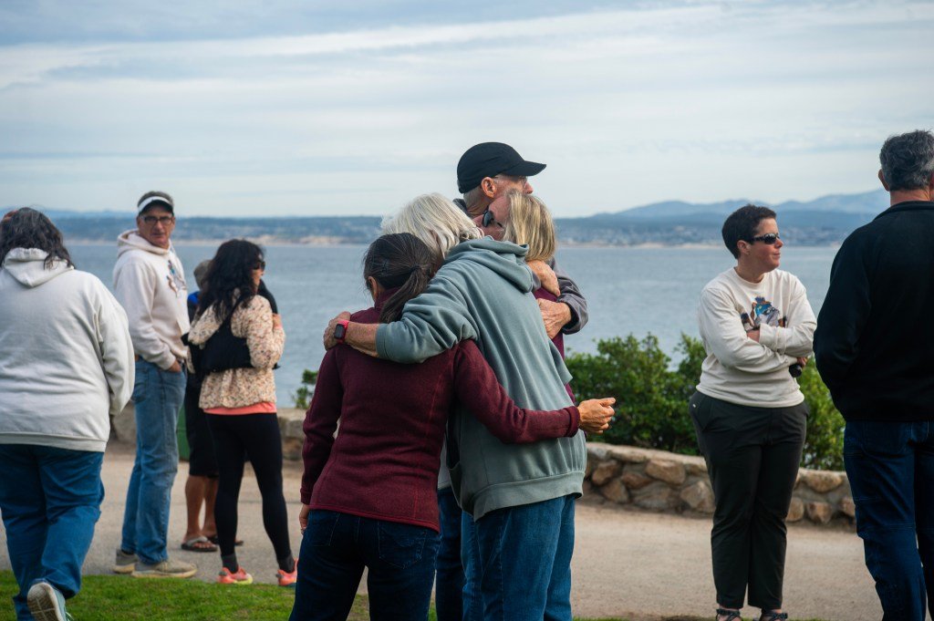 Nadador experimentado con tiburones desaparece después de un raro encuentro con tiburones en Pacific Grove