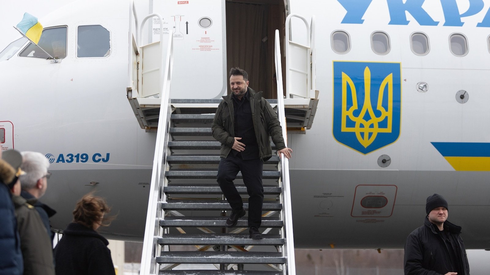 Rusia ataca a Ucrania con decenas de drones antes de la reunión Trump-Zelensky