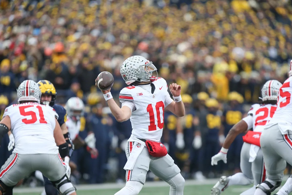 Ohio State vs.Indiana: Cómo ver el partido del Campeonato de fútbol universitario de la NCAA 2025 de esta noche