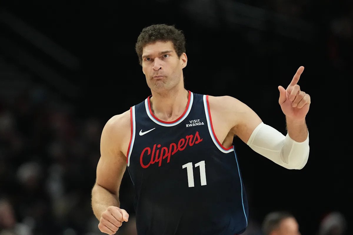 Fantasy Basketball Waiver Wire: Brook Lopez y Pelle Larsson se encuentran entre las principales incorporaciones en las ligas de 9 gatos/puntos estándar en la Semana 11