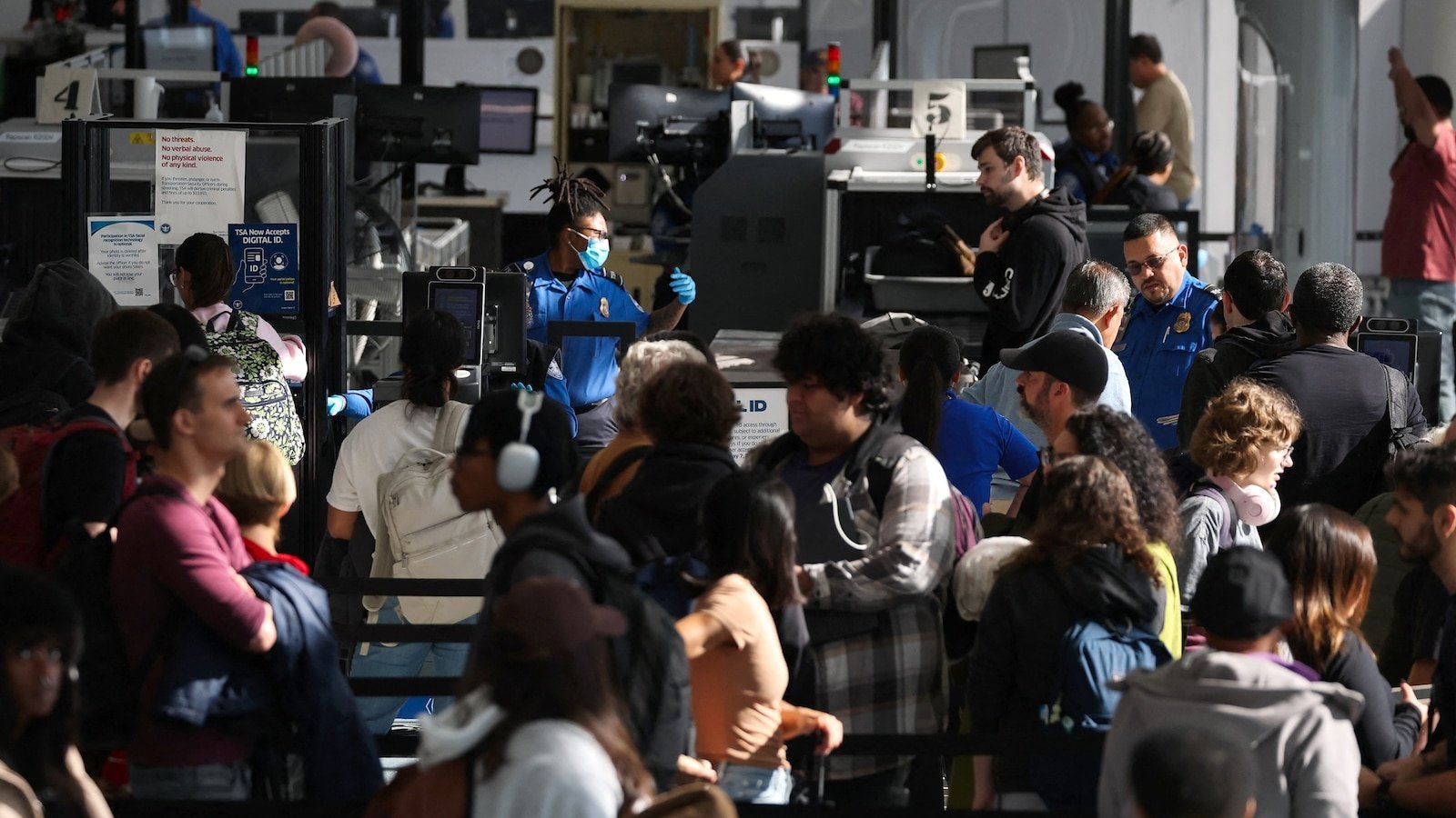 Previsión de viajes navideños: cuándo volar y conducir en Navidad y Año Nuevo