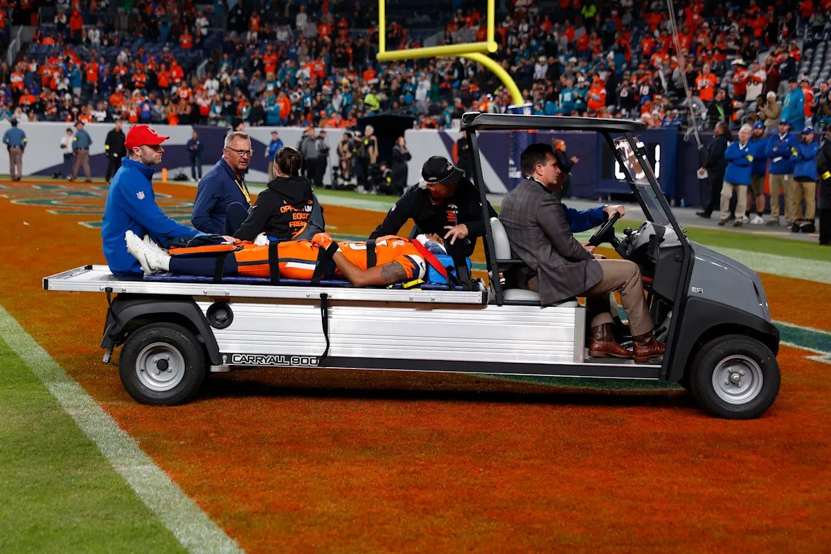 Bo Nix lamenta el pase tardío que precedió a la lesión que envió al WR Pat Bryant al hospital: “Me siento responsable de lanzarlo”