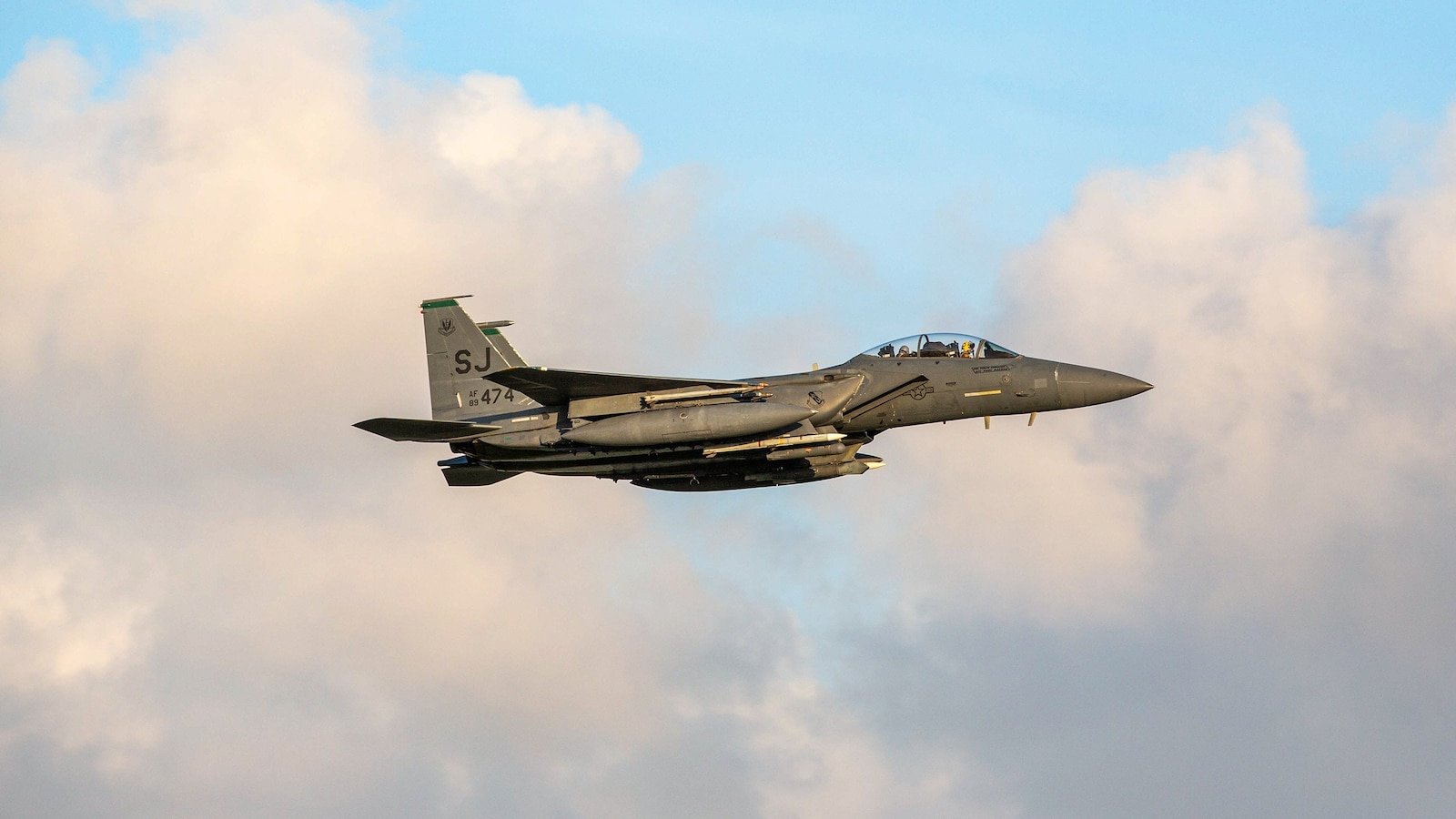 Hegseth anuncia que Estados Unidos lanzará ataques de represalia contra ISIS en Siria