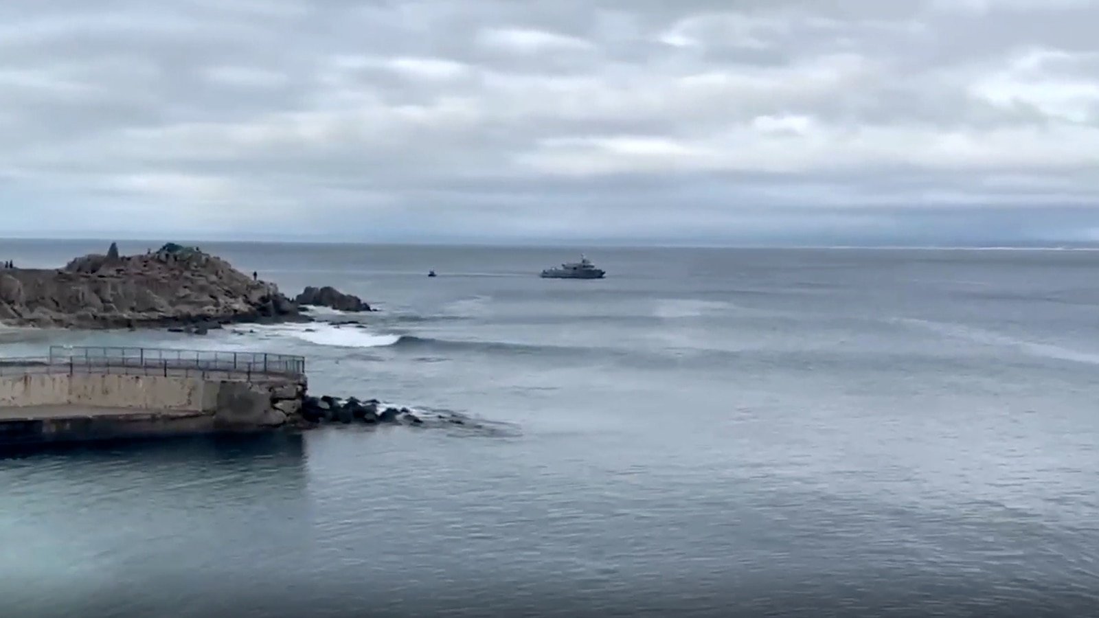 Cuerpo descubierto después de que un nadador desapareciera en posible ataque de tiburón en California