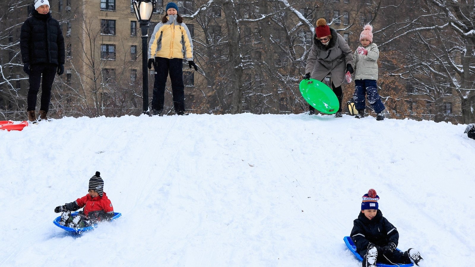 Nueva tormenta invernal se dirige hacia el Medio Oeste y Noreste y pone en alerta a 40 millones de personas