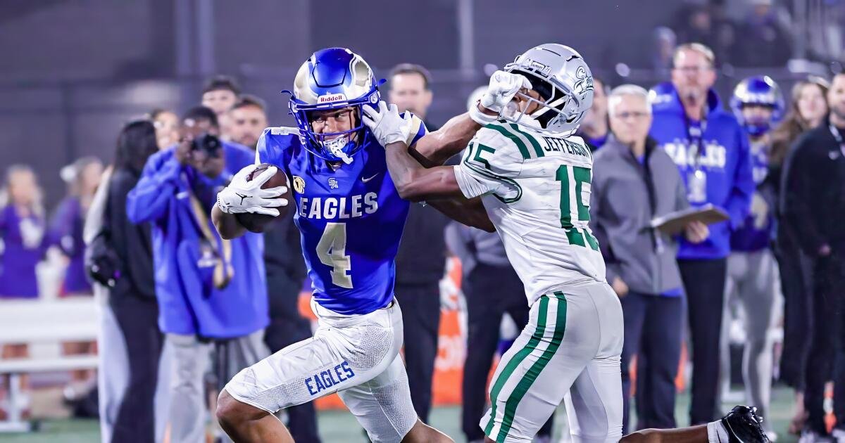 Santa Margarita gana el título de fútbol de la División Abierta para el entrenador de primer año Carson Palmer