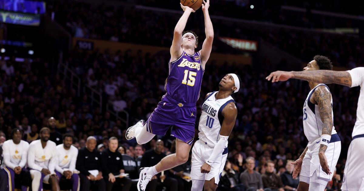 Austin Reaves de los Lakers se perderá al menos una semana por una distensión en la pantorrilla
