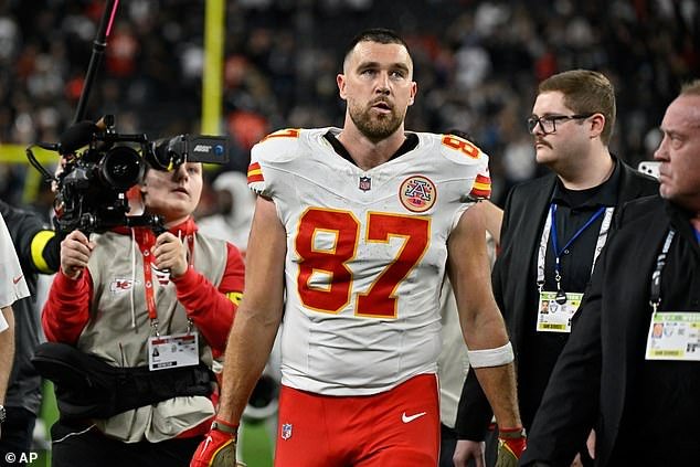 105228969-15437669-Travis_Kelce_and_the_Kansas_City_Chiefs_were_beaten_by_the_Las_V-a-1_176767727701.jpeg
