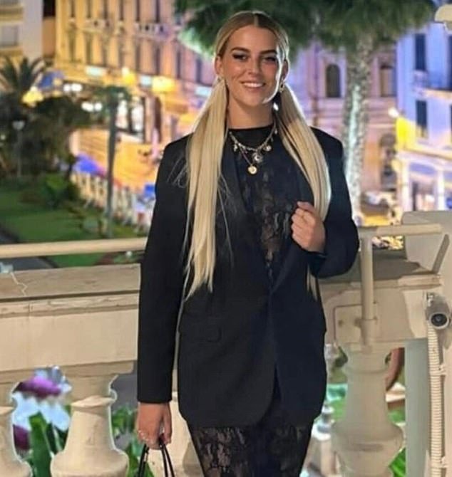 Una camarera con casco acusada de iniciar un incendio en un bar suizo “estaba envuelta en una amarga disputa laboral con los propietarios”