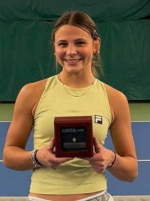 Cómo la glamorosa estrella del tenis universitario gana $680,000 simplemente porque se parece a la estrella de los 49ers, Brock Purdy