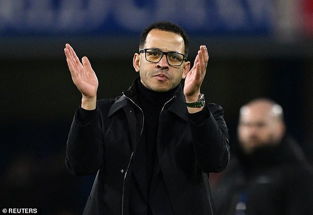 Por qué el Arsenal fue el peor oponente para el ataque de Liam Rosenior en Stamford Bridge, aprovechando los cambios tácticos del entrenador del Chelsea, Mikel Arteta, pero he aquí por qué los Blues tienen esperanzas para el partido de vuelta, escribe KIERAN GILL